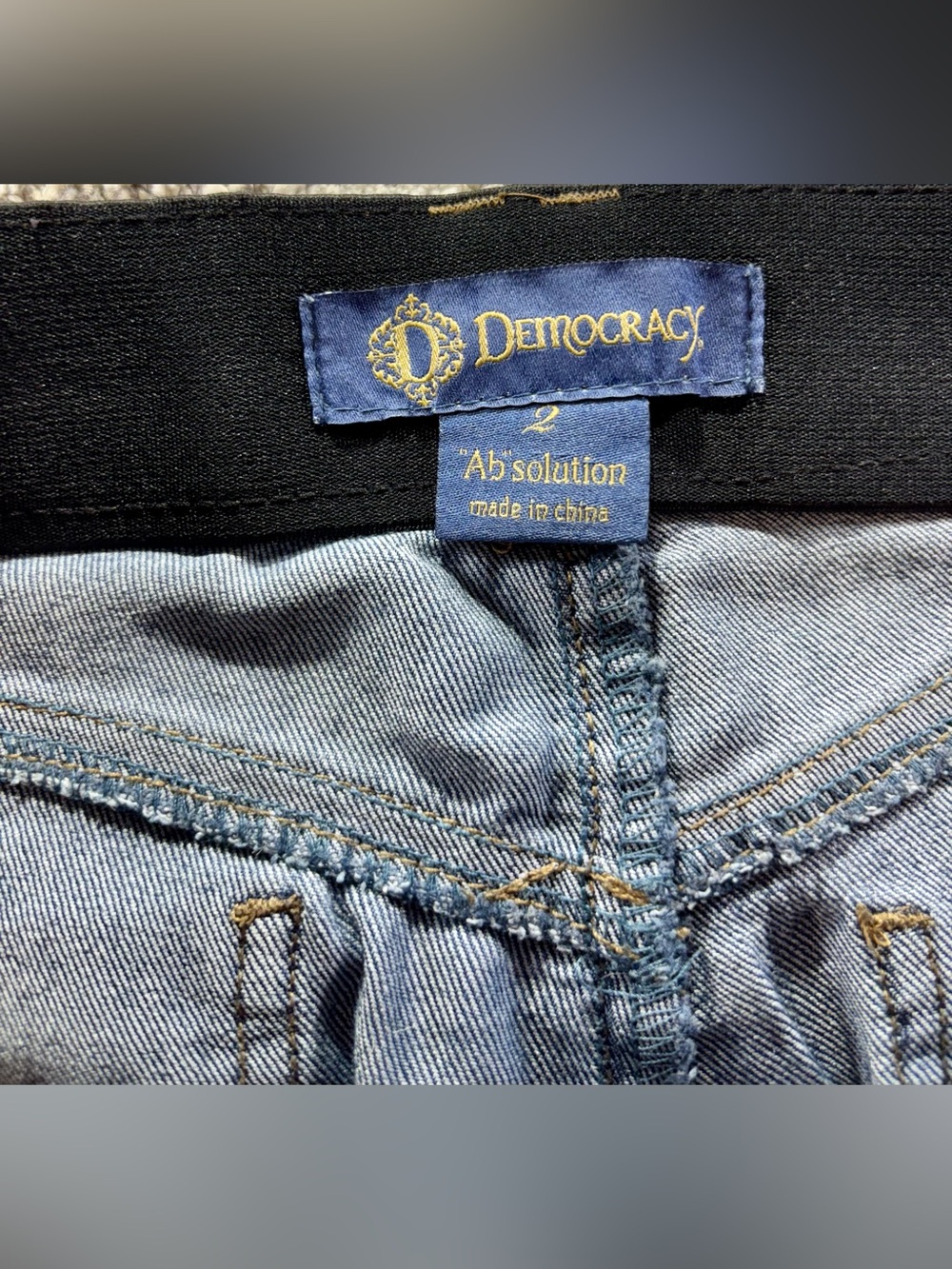 (2) Democracy Ab-solution Women’s Size 2 Mid-Rise Straight Leg Jeans - Picture 15 of 16
